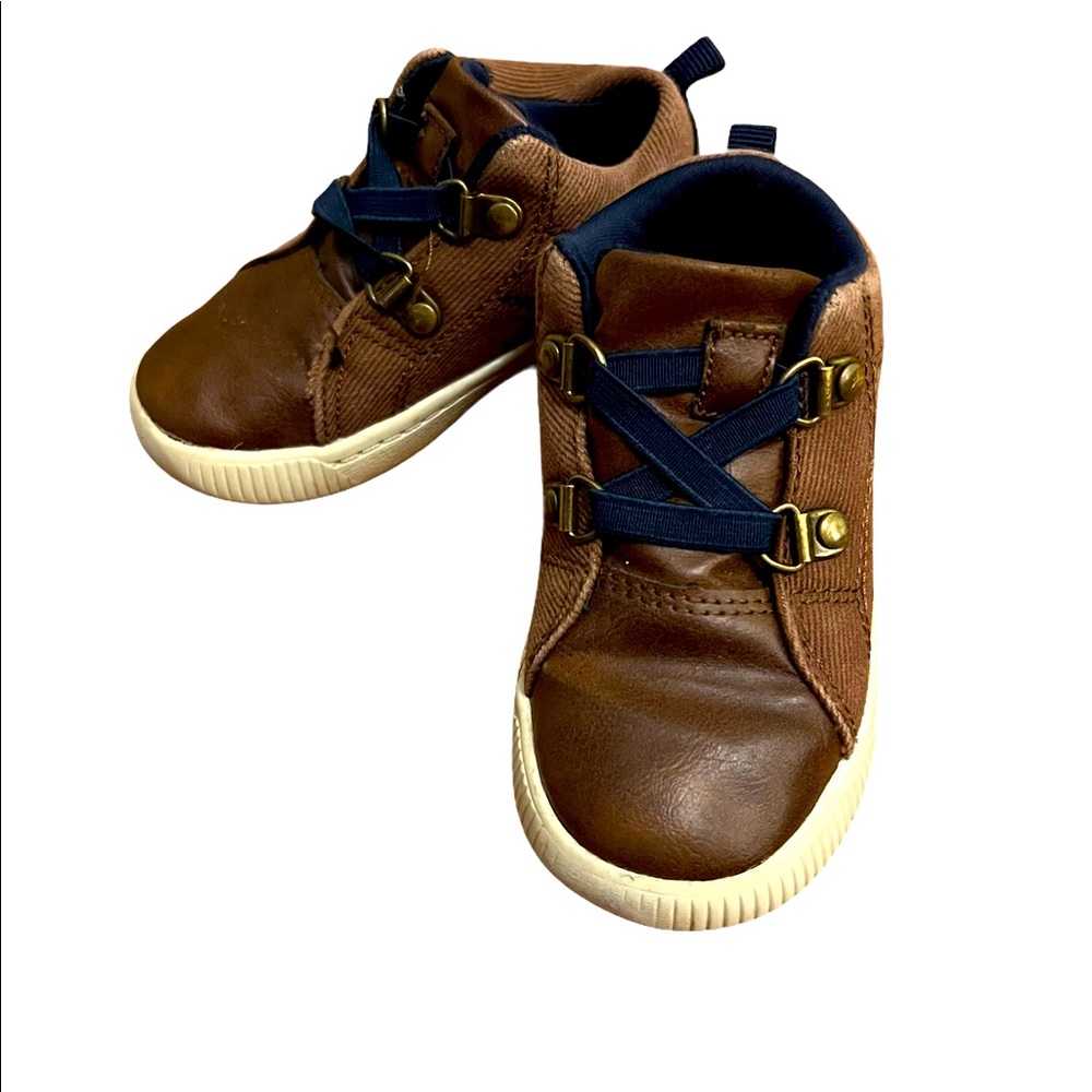 Dress shoes